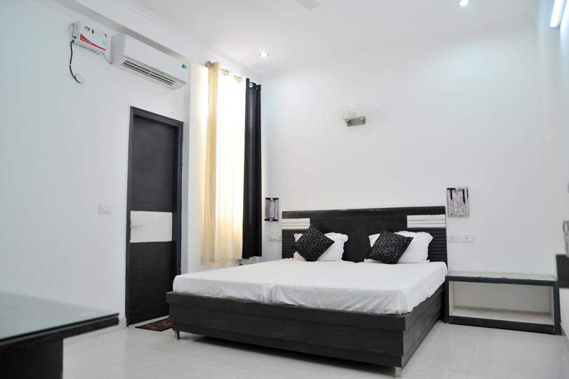 Aura Suites Gurgaon Zewnętrze zdjęcie